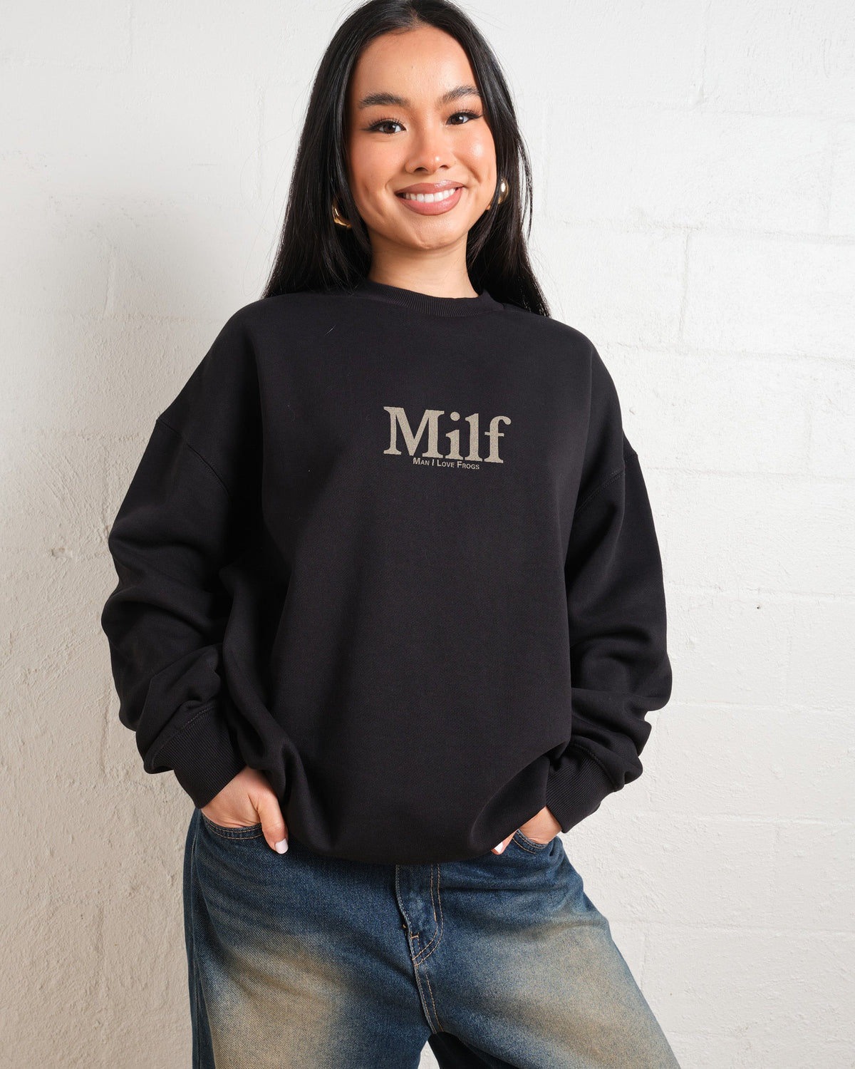 Man I Love Frogs Front and Back Sweatshirt product image 3